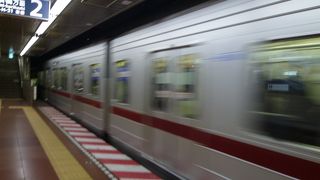 有名無名、いっぱい乗ってます。