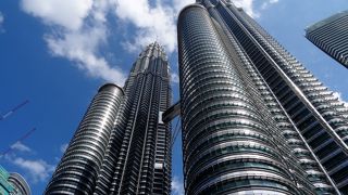 高さは東京都庁の倍ですよ