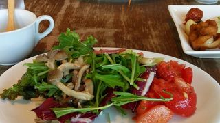 ビュッフェでおなかいっぱい