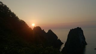 積丹半島、島武意海岸の夕日