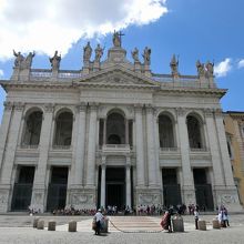 サンジョバンニインラテラノ大聖堂。
