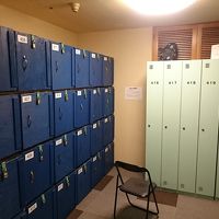 ロッカー兼脱衣所