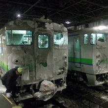 終発は基本的に上り列車の折り返し運行となります