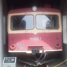 ユニークなレールバス