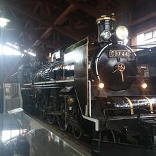展示されている蒸気機関車
