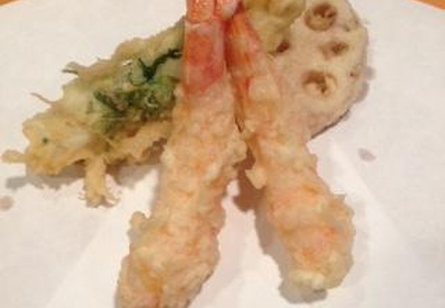 季節の味を天ぷらで