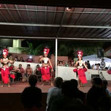 ポリネシアンショー