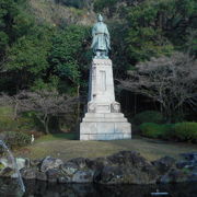 照国神社から繋がる公園