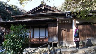 家康が伏見城内に建てた庵とか