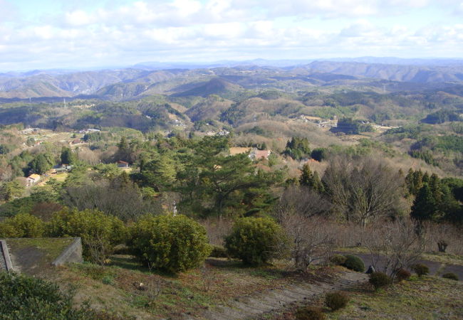 弥高山公園