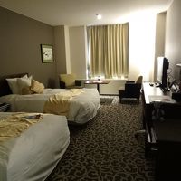 プレミアムツイン（禁煙）　思ったよりコンパクト