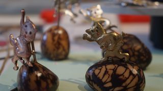 一階の広いロビーには休憩スペースもあって