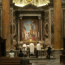 お祈りをされている様子。