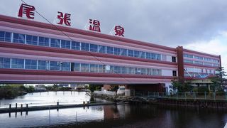 蟹江町は、歴史と水郷と温泉の町というのがキャッチフレーズ