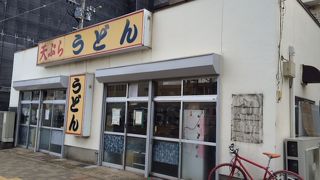 唐人町のうどん店