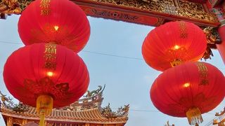 春節の関帝廟はより一層美しい