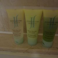 バスアメニティはジューンジェイコブス