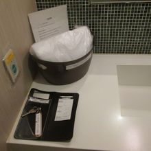 シャワールーム　2階到着ロビー