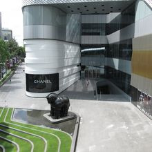 セントラル エンバシー