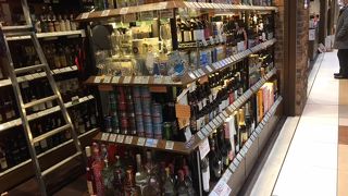 ビールとウイスキーが種類豊富