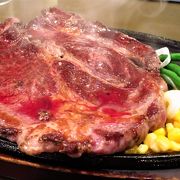You can eat hearty steaks at reasonable price