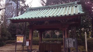 お参りの前に身を清めて。