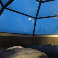 部屋の電気が入ると屋根の雪は溶けます