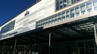 熱海駅直結の駅ビルです