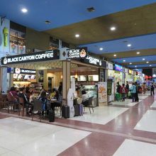 ターミナル内店舗