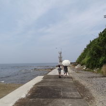 海岸沿いの遊歩道