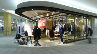 カジュアルファションのお店です。