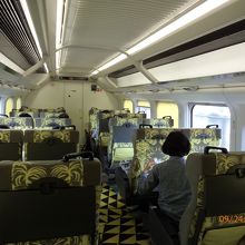 唯一の指定席車両