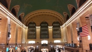 映画でもおなじみ、天井に星空