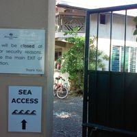 ビーチへの近道。