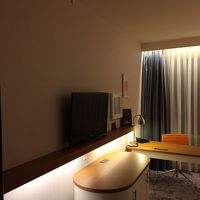 カウンターとデスクも付いています