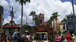 日本とはストーリが違うが、やはりおもしろい！