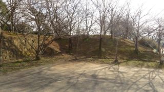 僅かに残る遺構