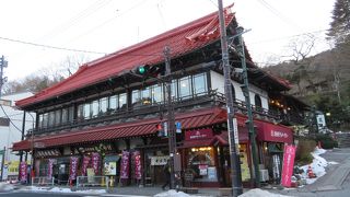 明治の建物です