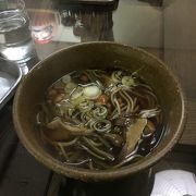 そばとうどんが食べられます。