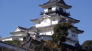 木造で再建された名城