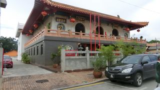 明時代のカラフルな寺院