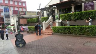 マラッカ川を挟んでオランダ広場の反対側にあるコーヒーが飲めるカフェ