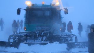 雪上車から樹氷見学するはずだったが