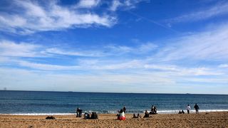 地中海の潮風を感じれる美しいビーチ。