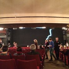 １階客席後方より