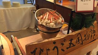 宿泊プラン付帯のディナービュッフェは大満足