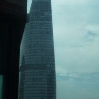 出窓左側にBitexco Financial Tower　