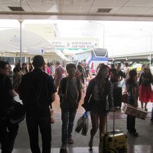 ドンムアン空港 (DMK)