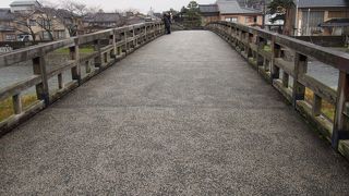 歩行者専用の橋