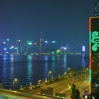 コンベンションSが正面に望めるサイドハーバービューからの眺望